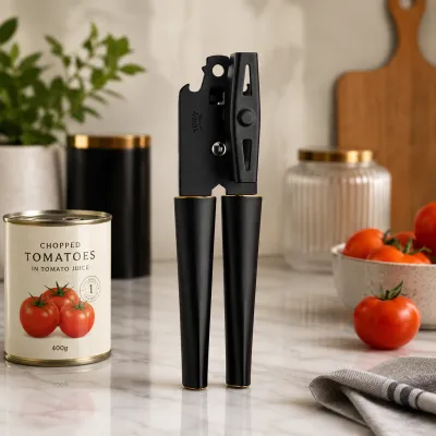 Manual  tin opener 